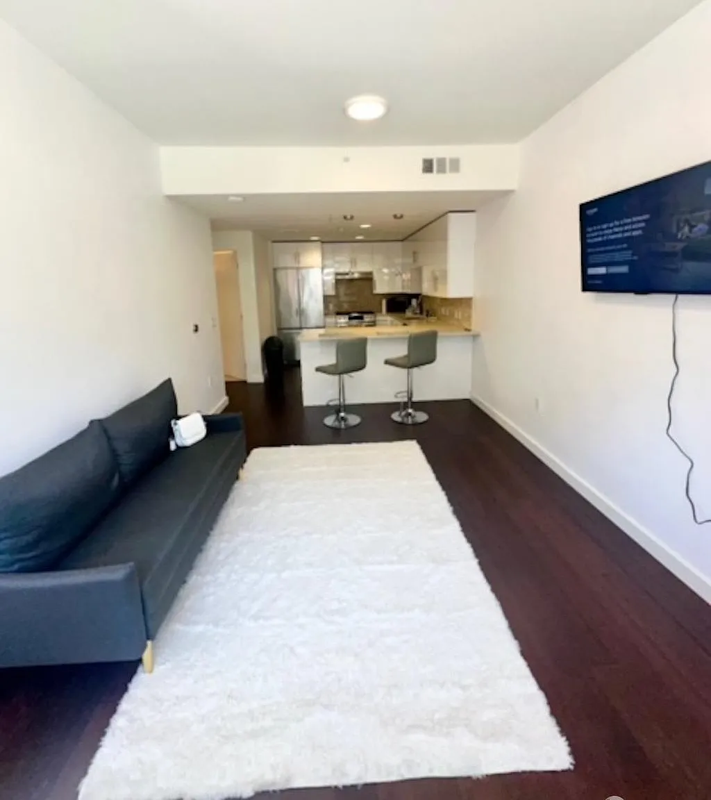 550 Innes Ave #101 - Photo 3