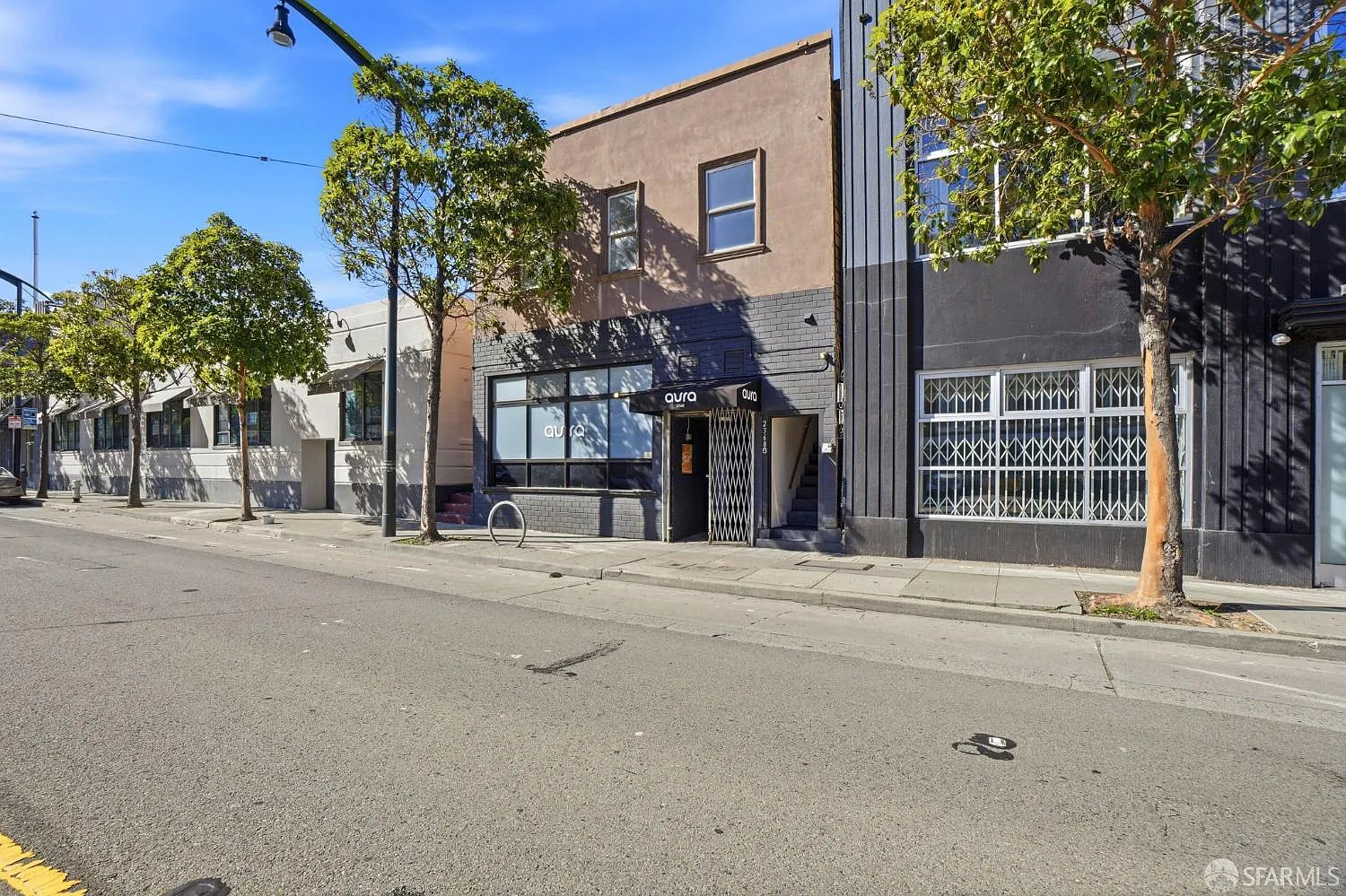 2368 3rd St - Photo 3