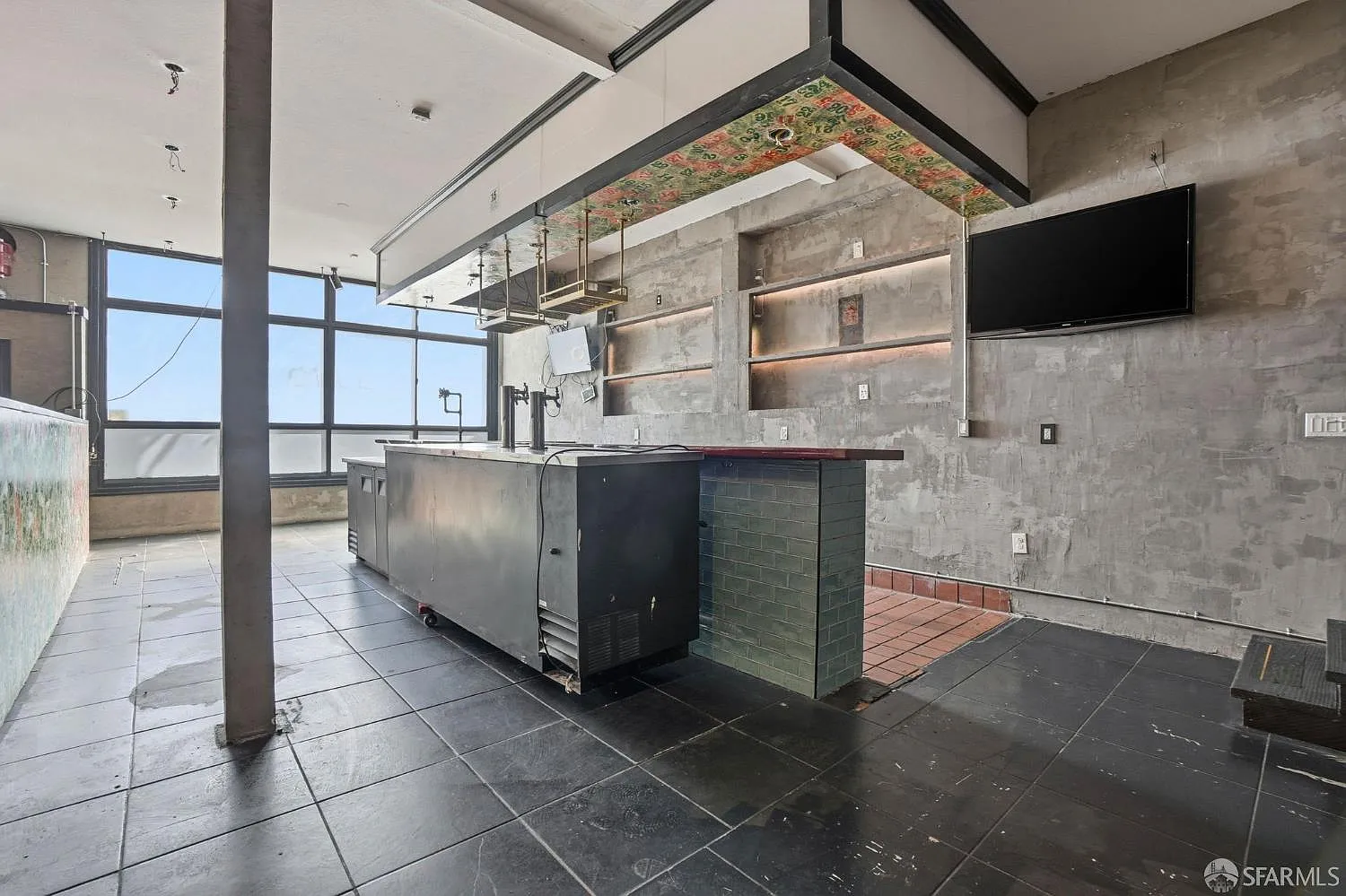 2368 3rd St - Photo 9