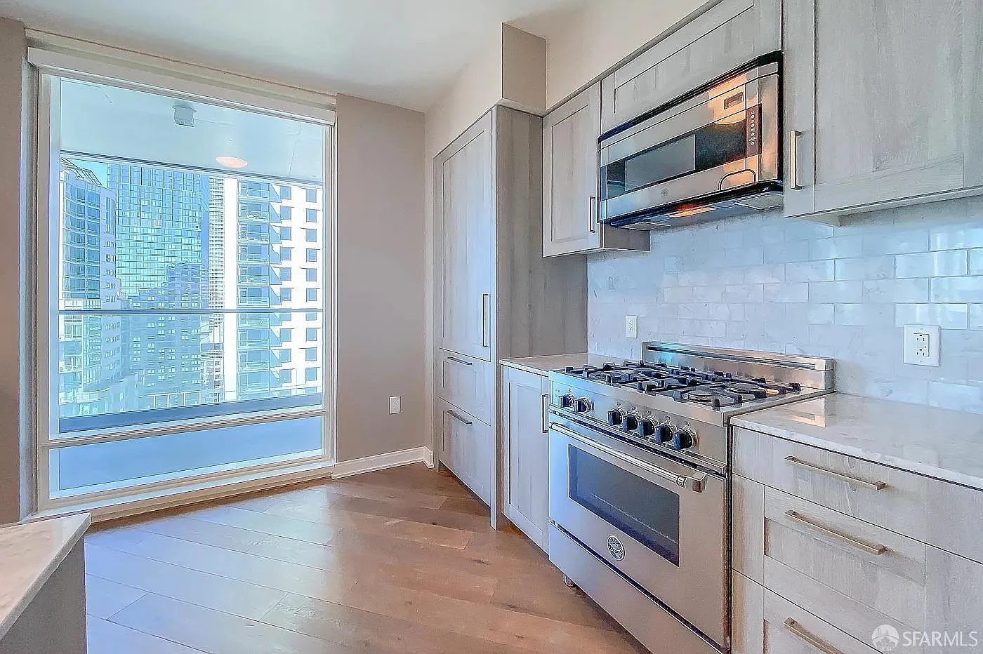 401 Harrison St APT 18B - Photo 8