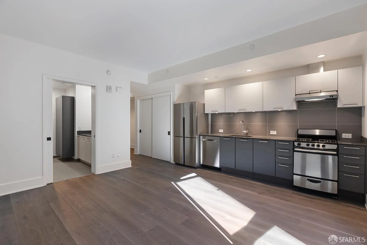 1075 Market St Unit 503 - Photo 7