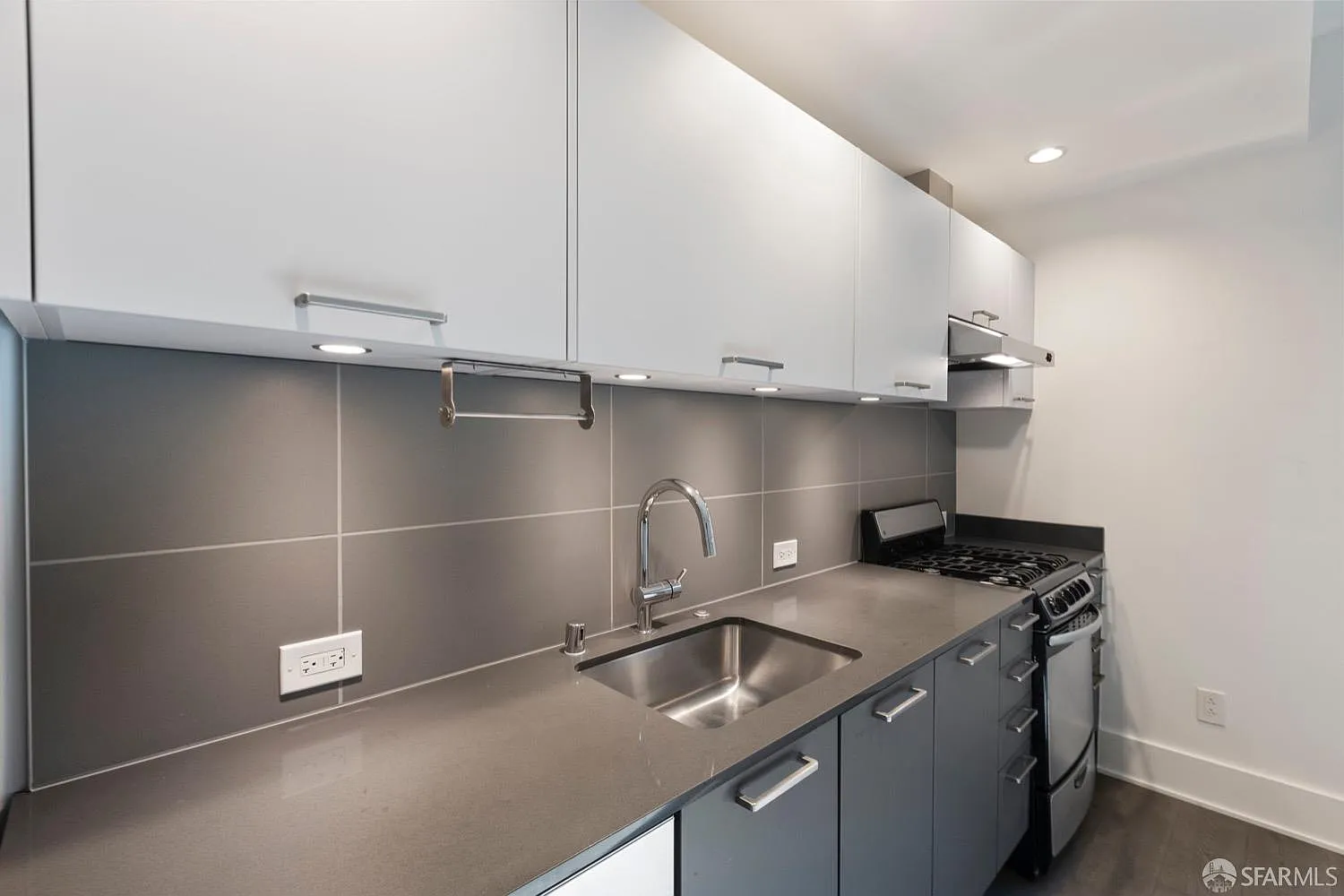 1075 Market St Unit 503 - Photo 9