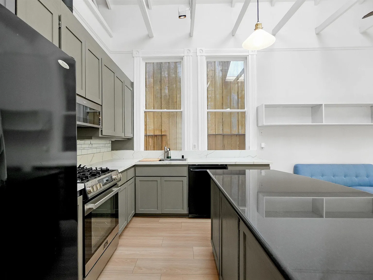 2654-2656 Bush St - Photo 2