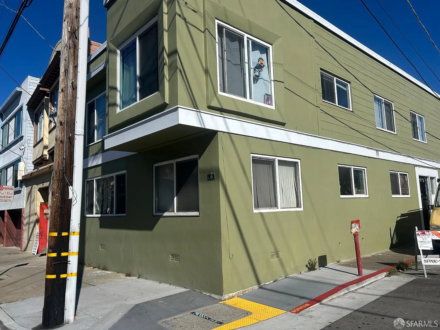 70 Onondaga Ave - Photo 2