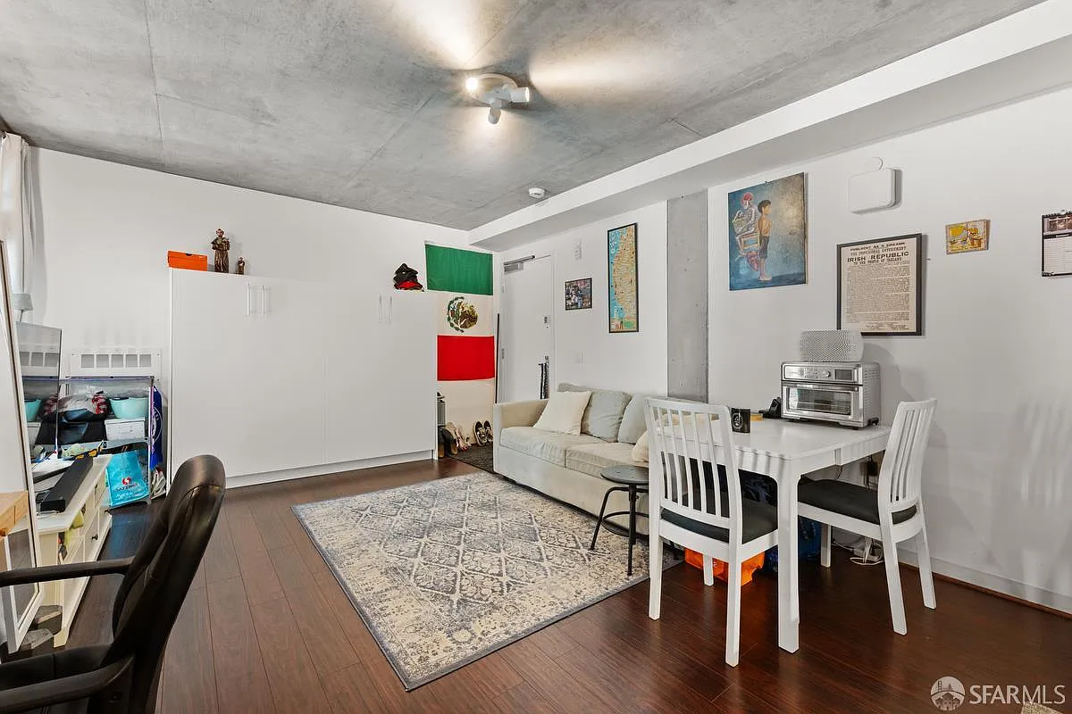 8 Octavia Blvd #407 - Photo 4