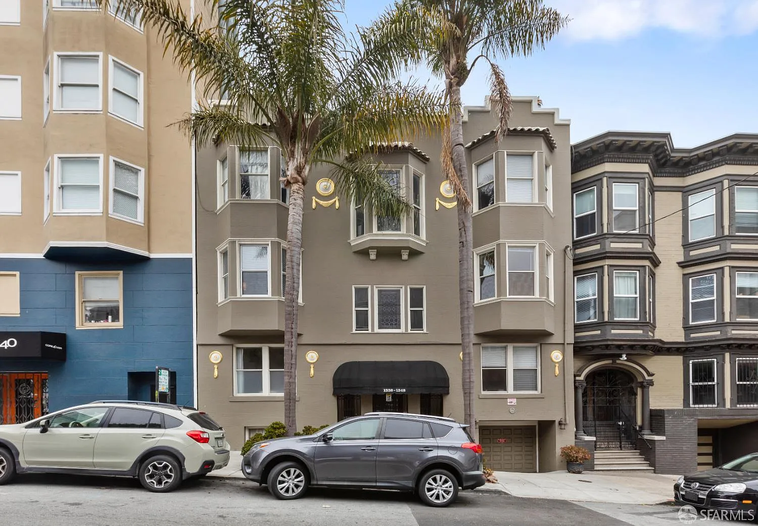 1338 Larkin St - Photo 2