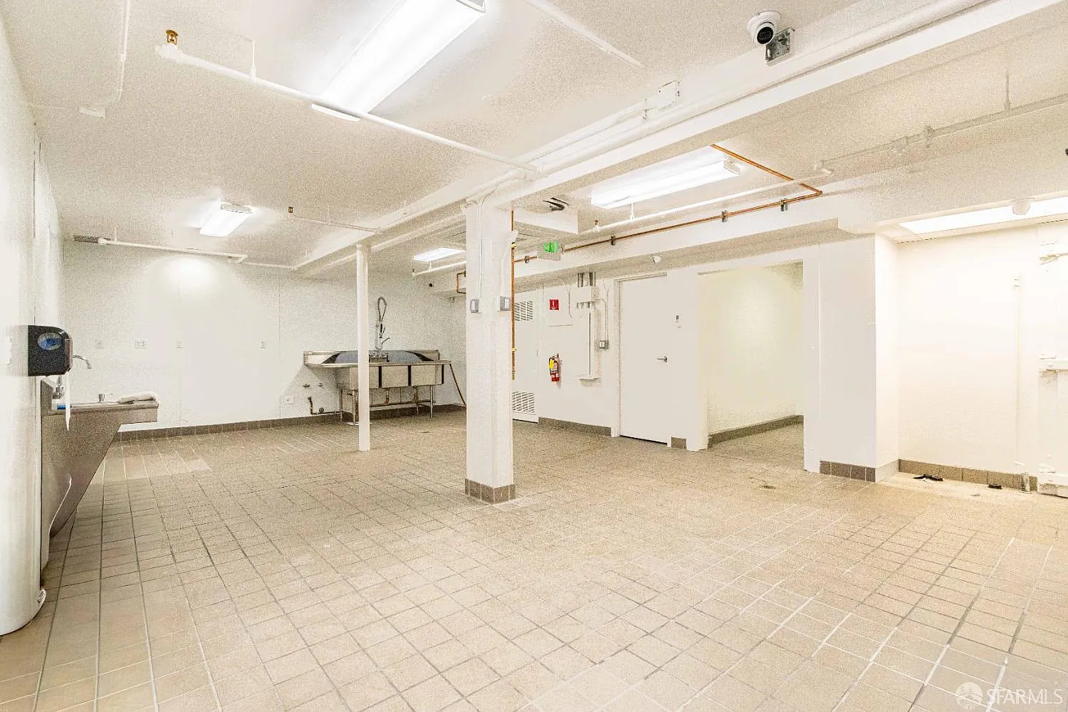 877 Bryant St - Photo 11