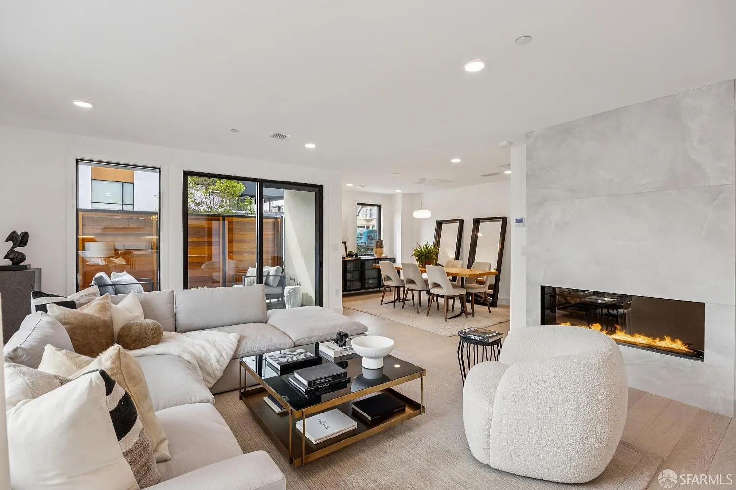 4135 California St #1 - Photo 4