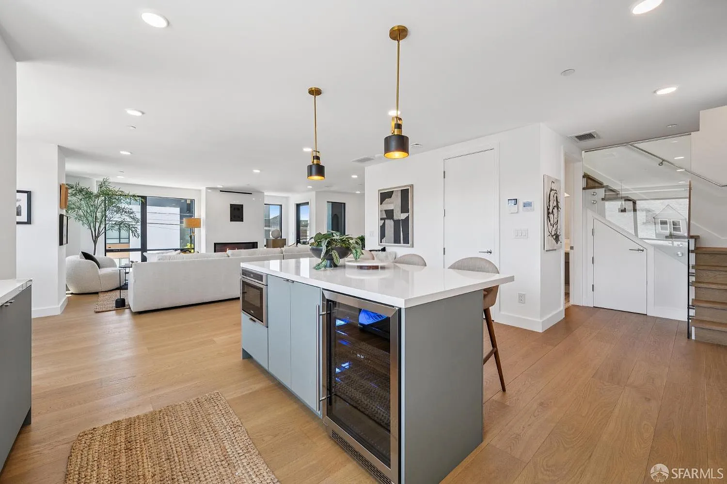 4135 California St #4 - Photo 5