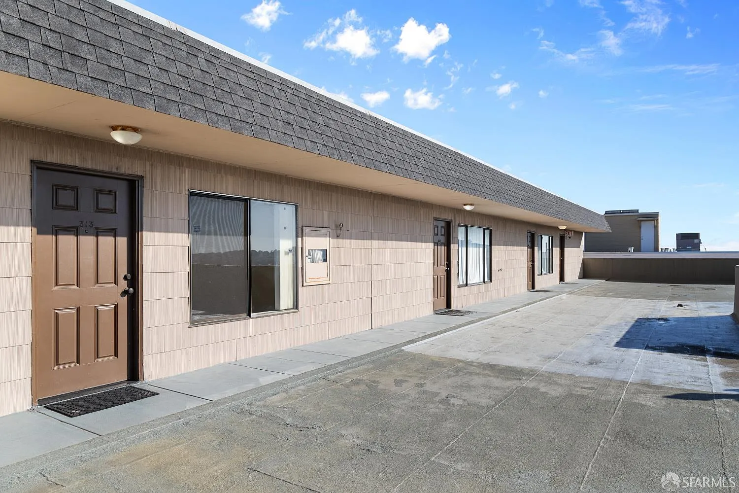 370 Monterey Blvd APT 313 - Photo 5