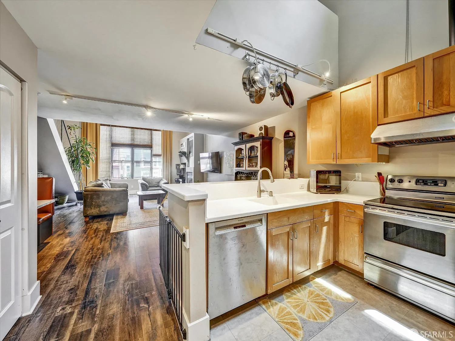 88 Hoff St APT 101 - Photo 6