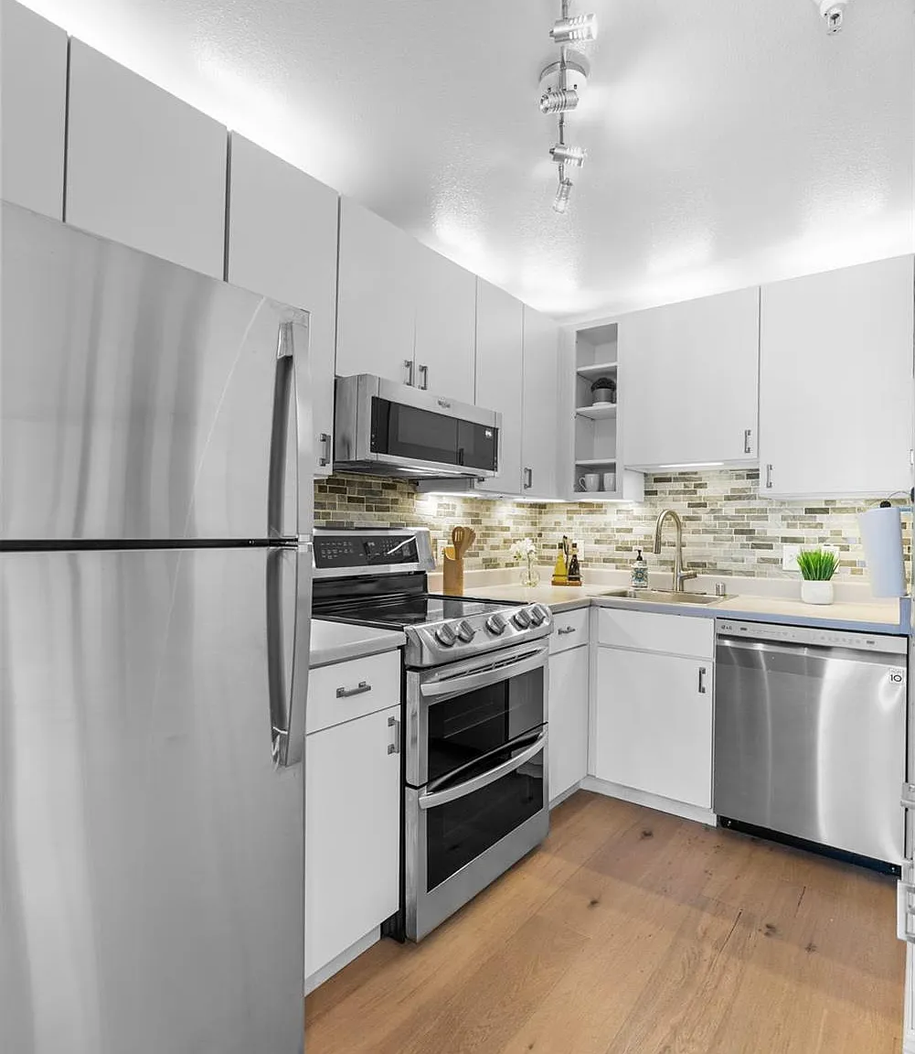 1235 McAllister St APT 222 - Photo 11