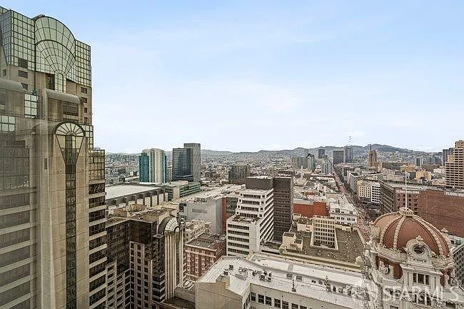 765 Market St APT 30G - Photo 3
