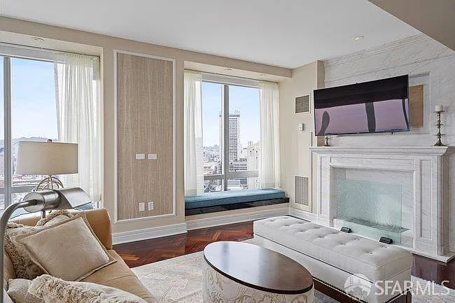 765 Market St APT 30G - Photo 8