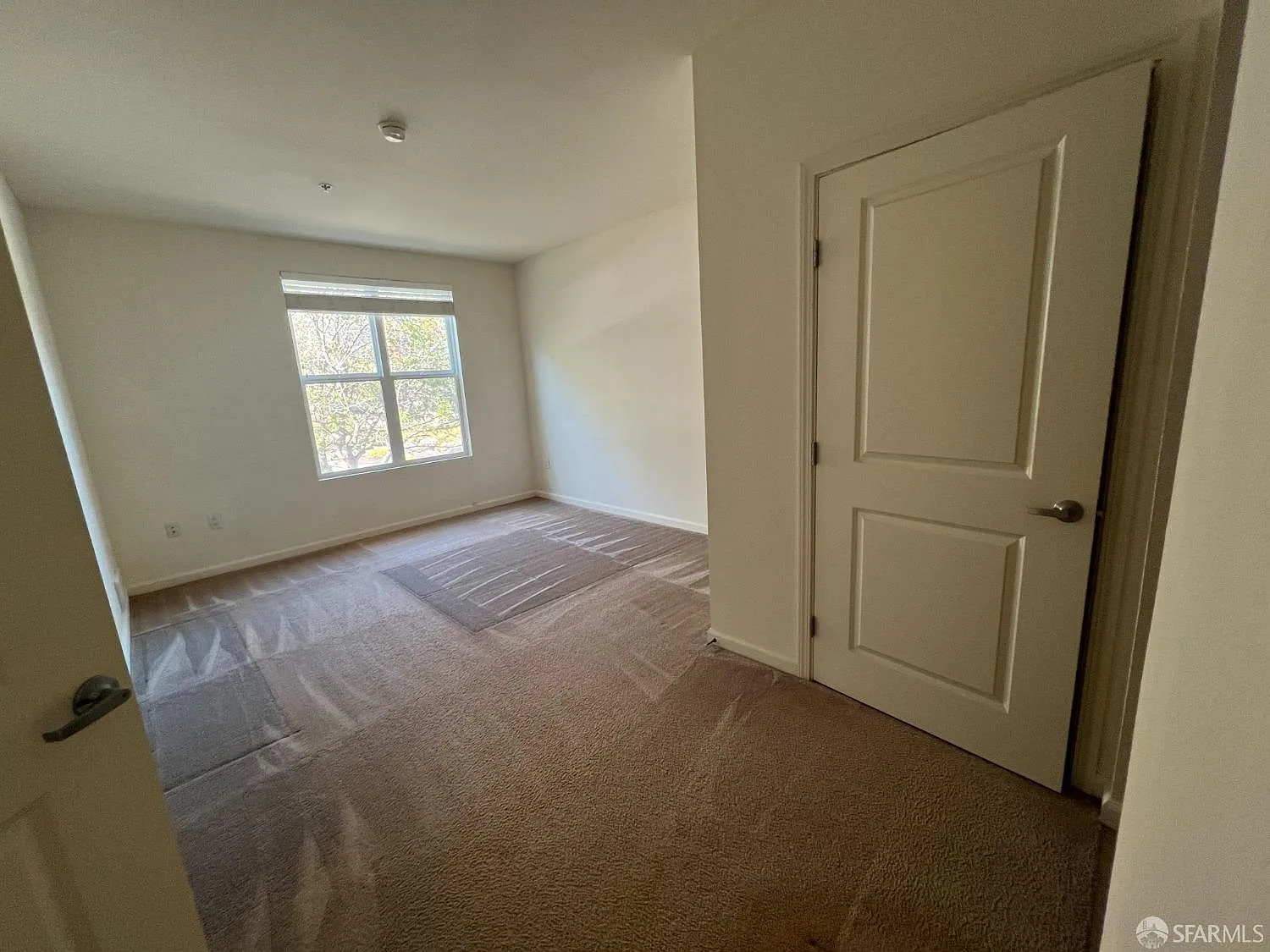 301 Crescent Ct APT 3214 - Photo 2