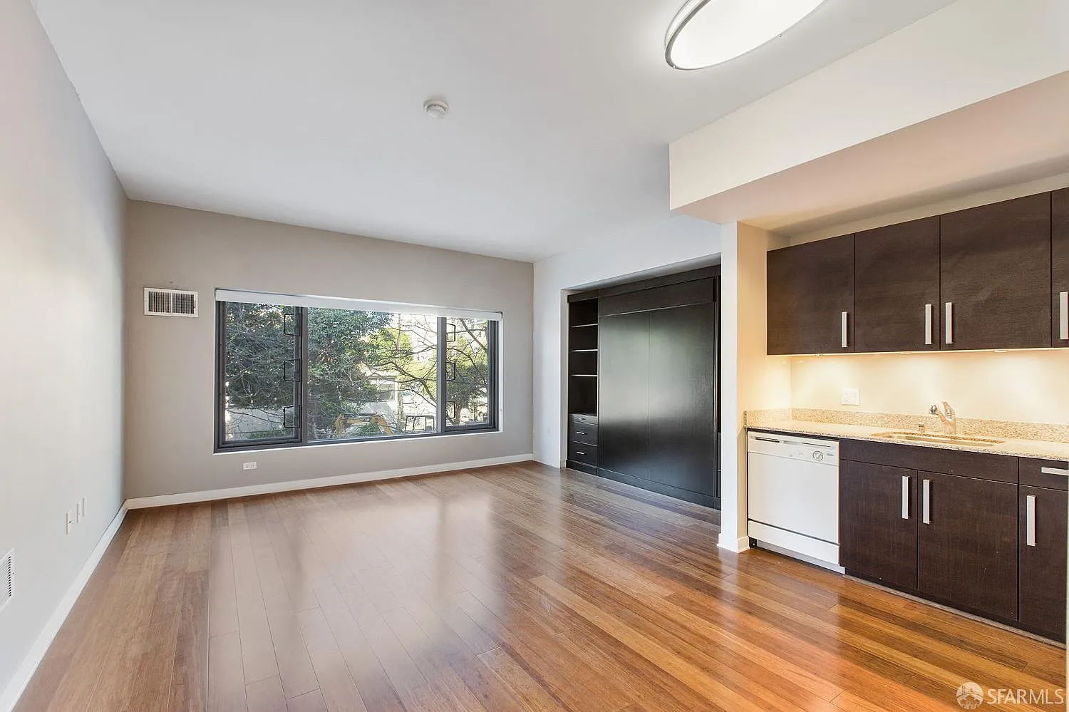 55 Page St APT 213 - Photo 9