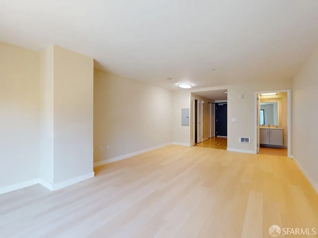 55 Page St APT 219 - Photo 6