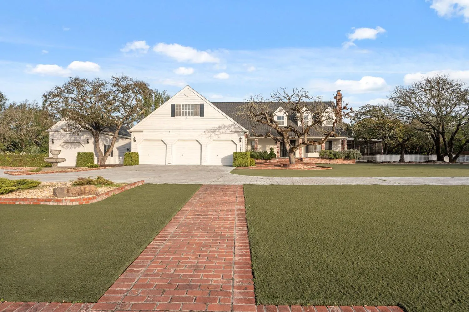 4016 Quartz Dr - Photo 3