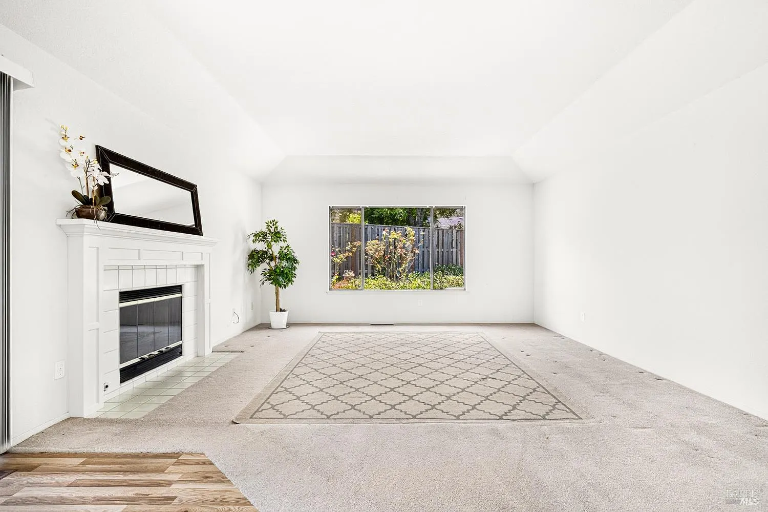 367 Miramonte Court - Photo 9