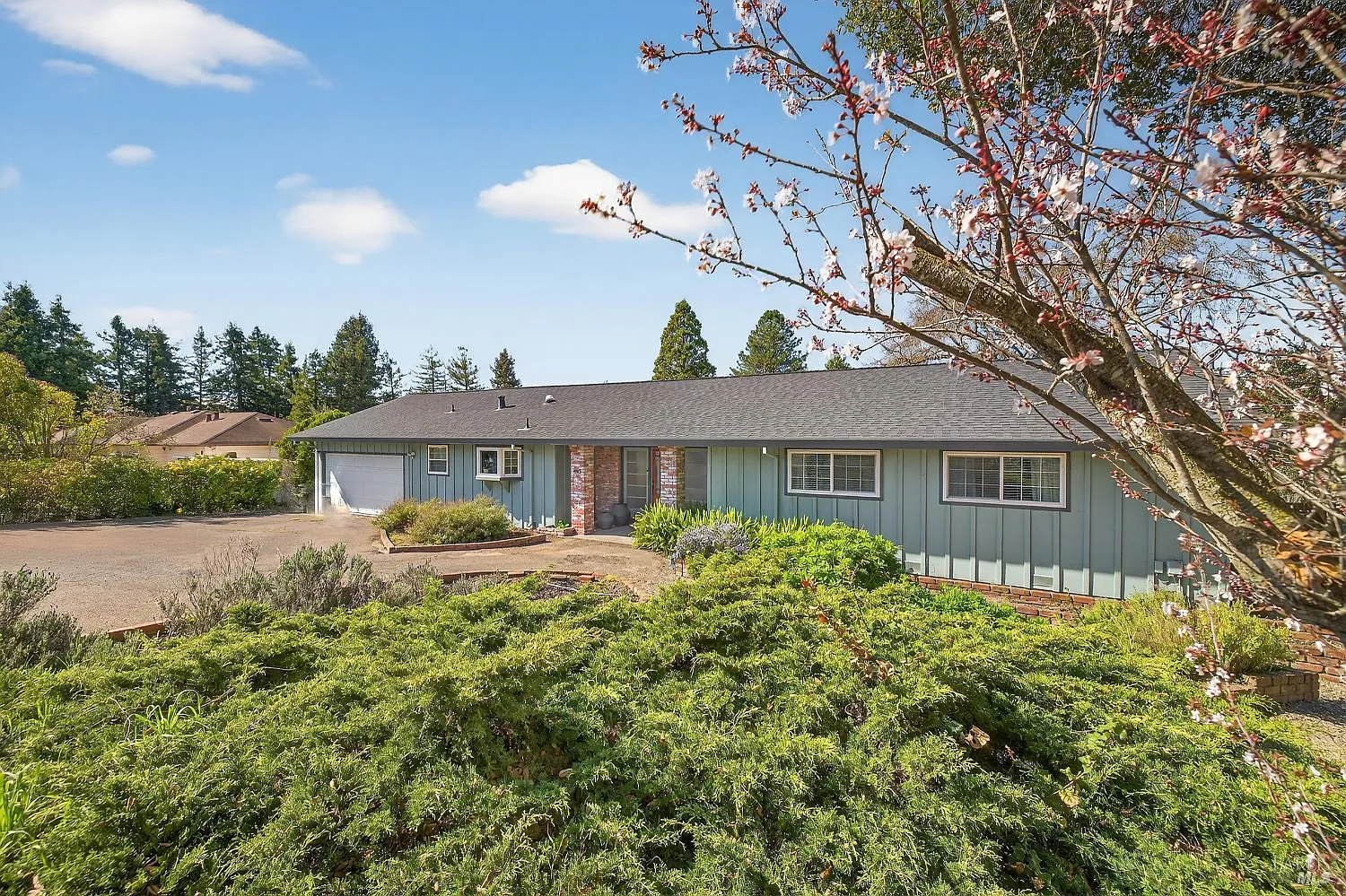 445 Marshall Avenue - Photo 3