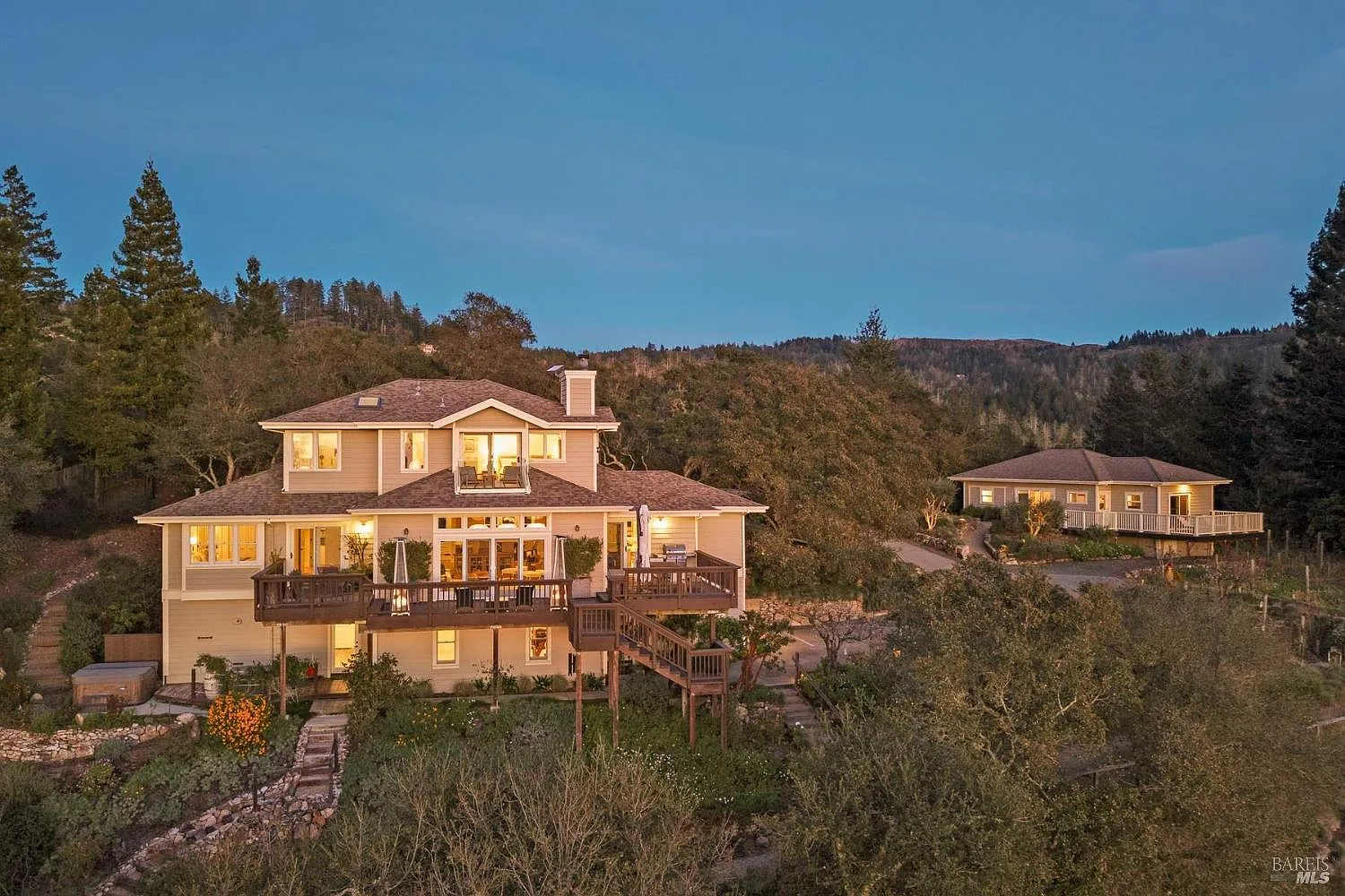 2557 Trinity Road - Photo 5