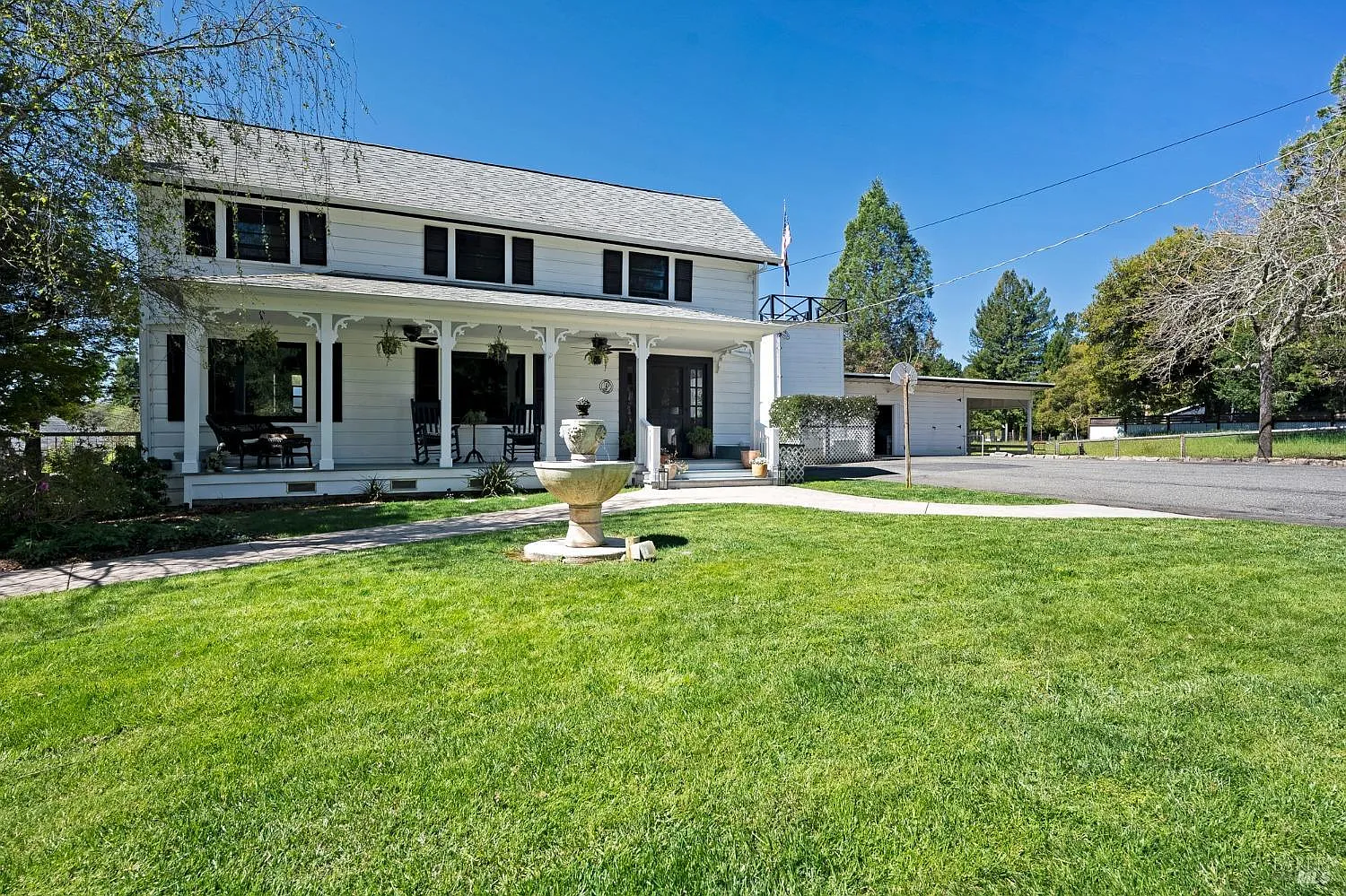 1220 Gravenstein Highway N - Photo 6