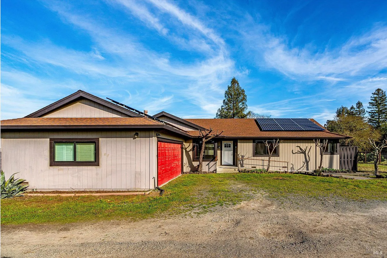 985 Gumview Road - Photo 2