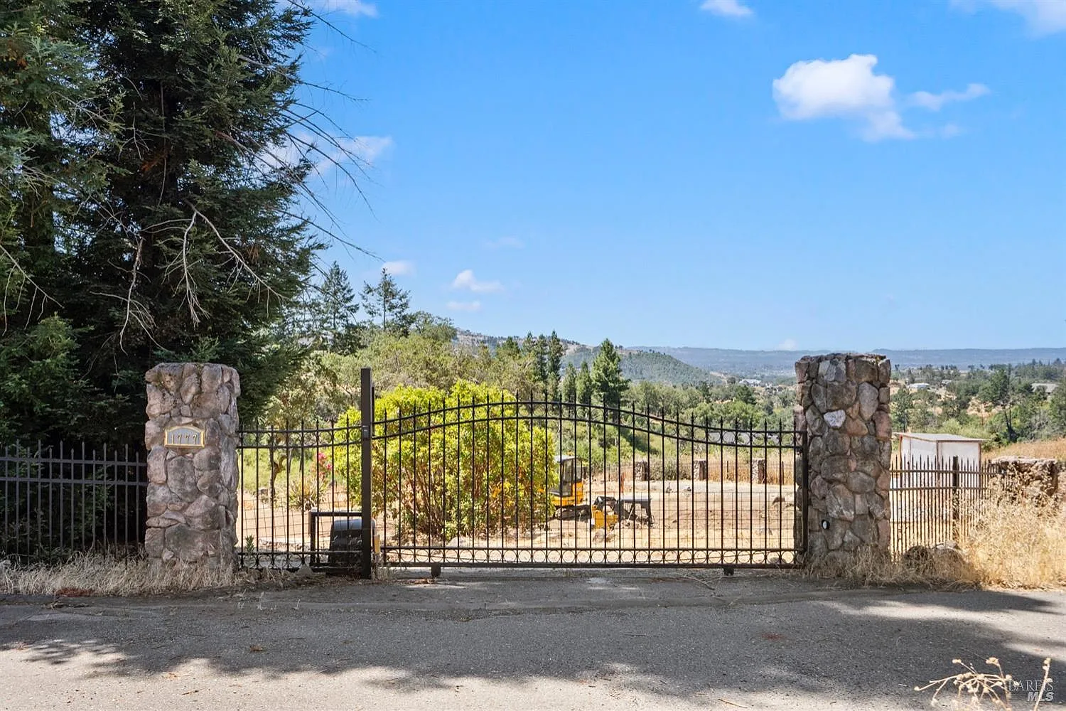 1777 Crystal Springs Court - Photo 3