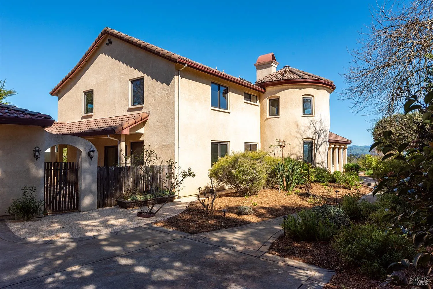 2405 Lewis Drive - Photo 7