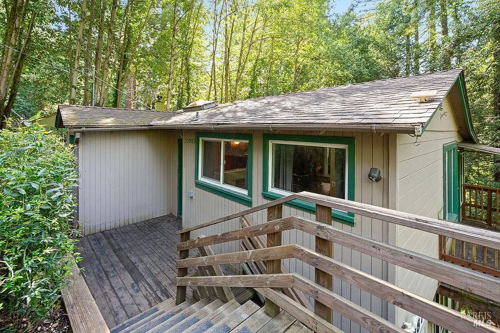 10987 Terrace Drive - Photo 3