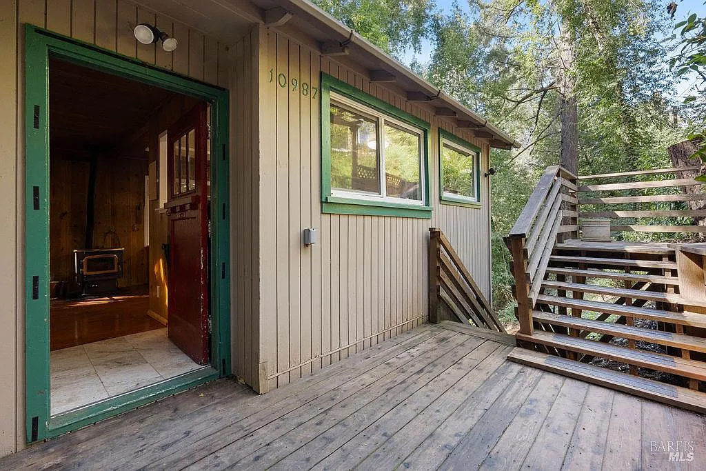 10987 Terrace Drive - Photo 4