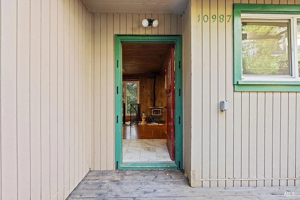 10987 Terrace Drive - Photo 7