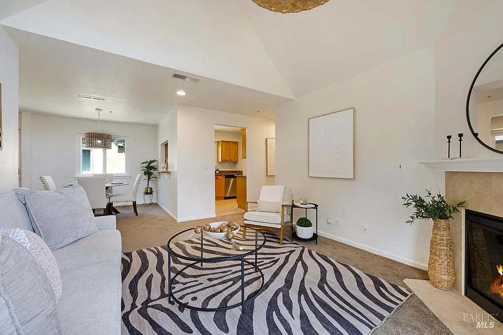 204 Foss Creek Circle #B - Photo 8