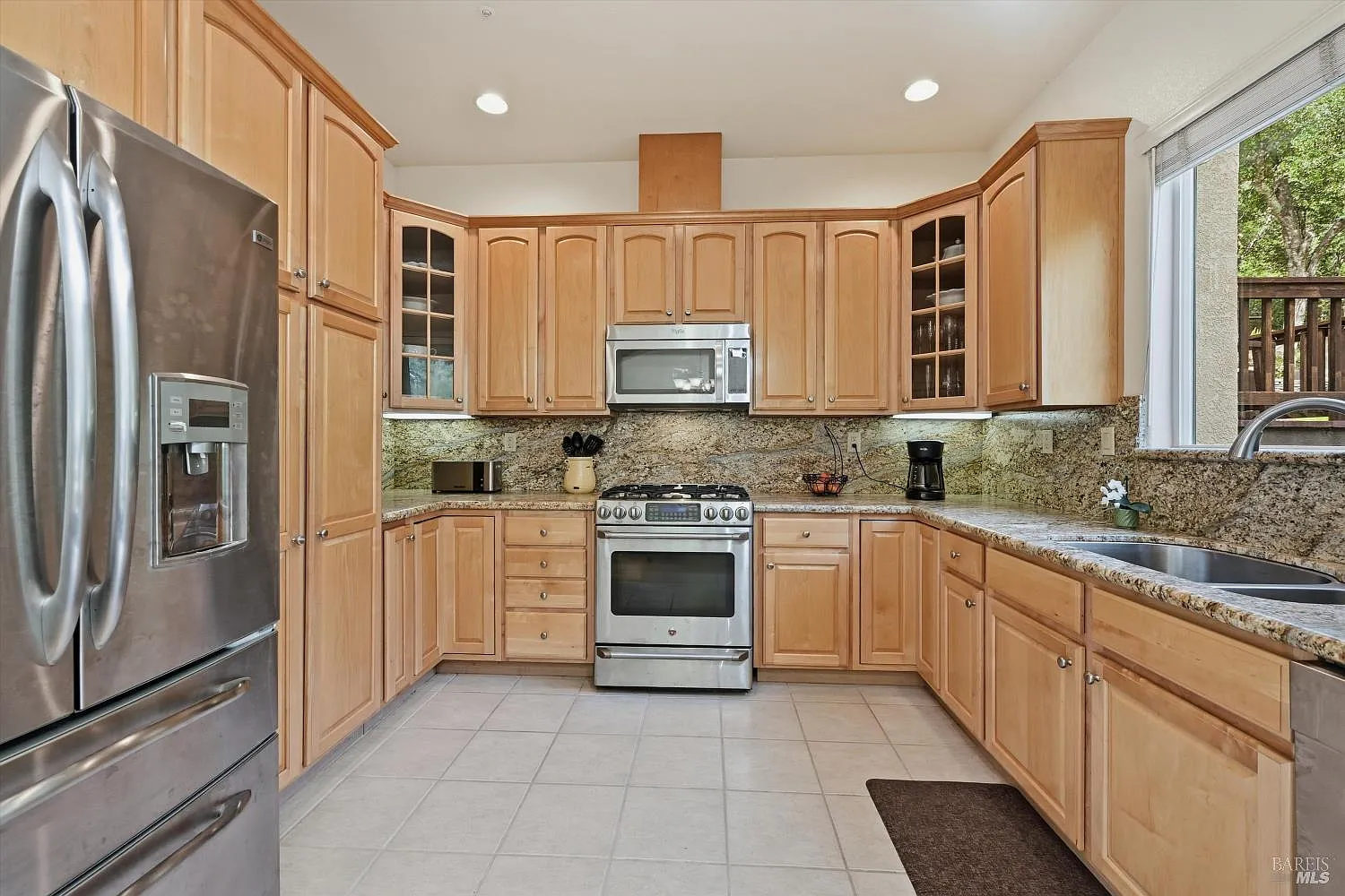 321 Portofino Way - Photo 6