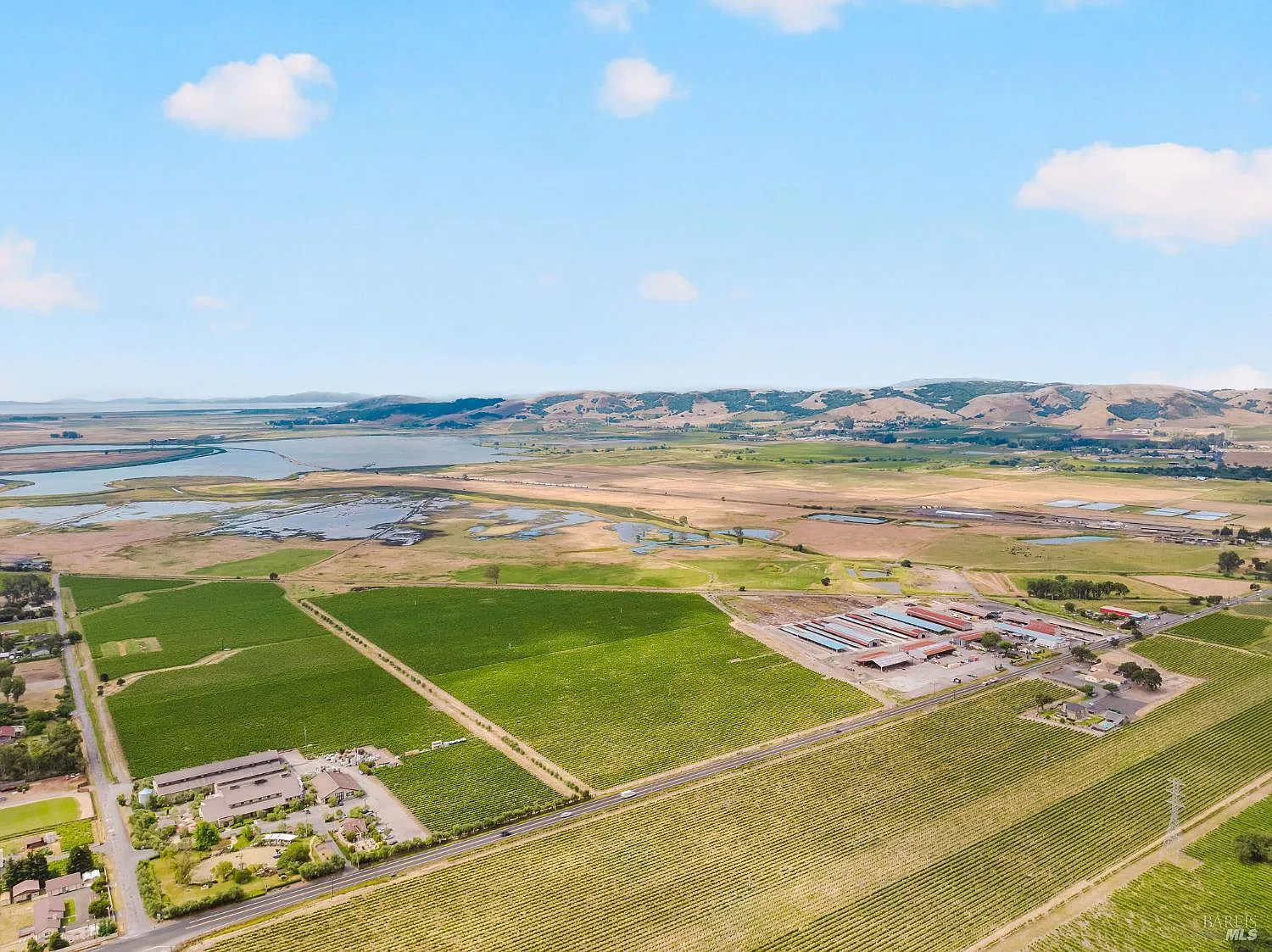 2034 Fremont Drive - in Sonoma, CA