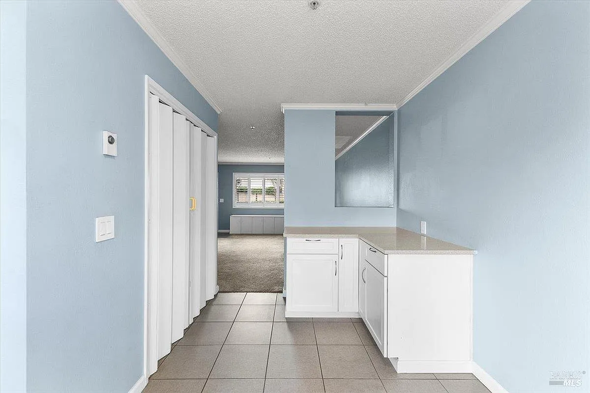 1003 Golf Course Drive - Photo 6