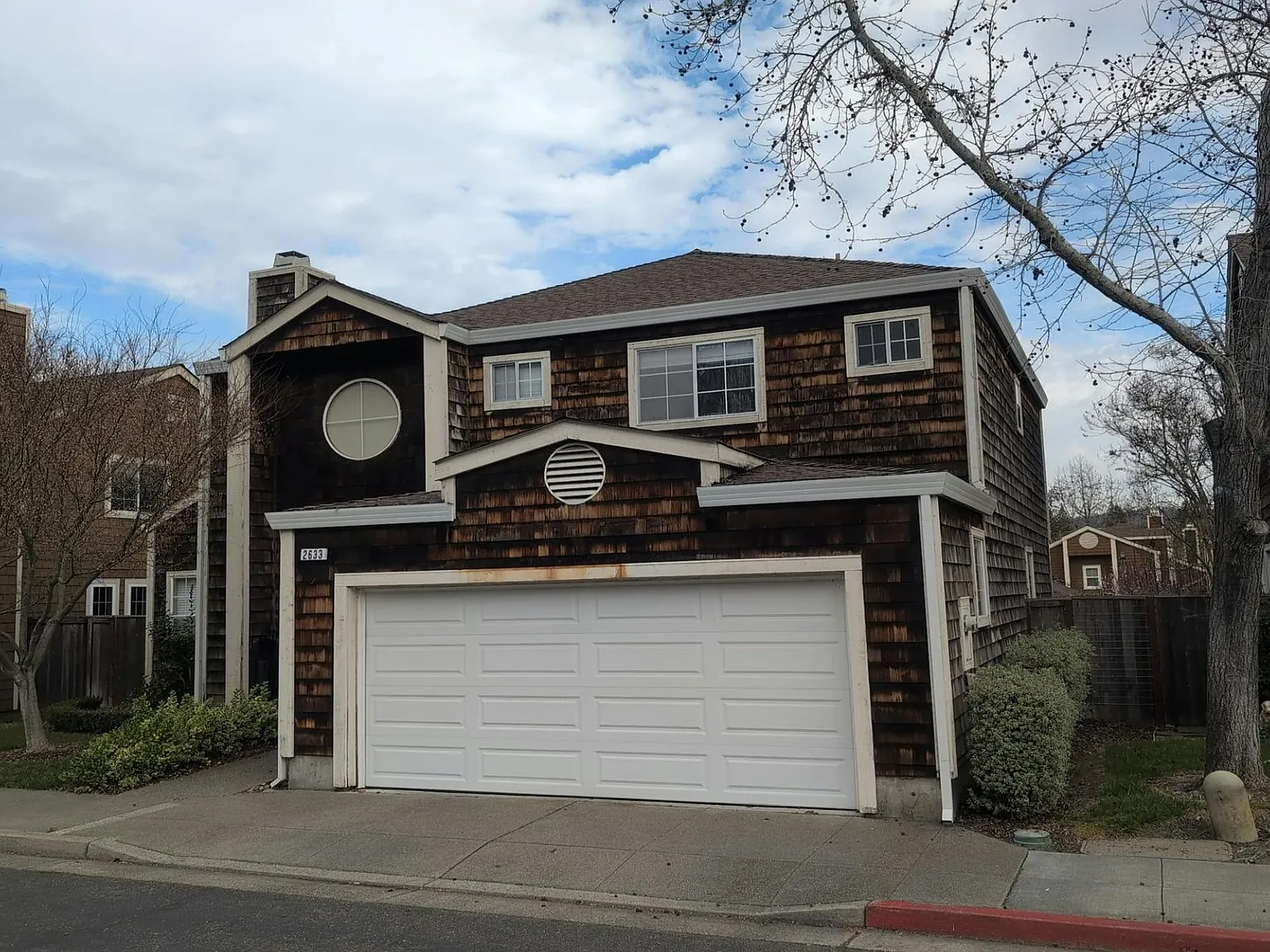 2633 Spring Oaks Dr - Photo 2