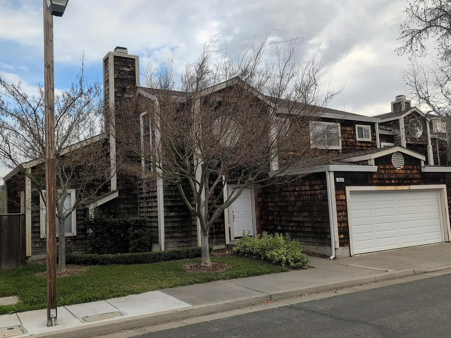 2633 Spring Oaks Dr - Photo 3
