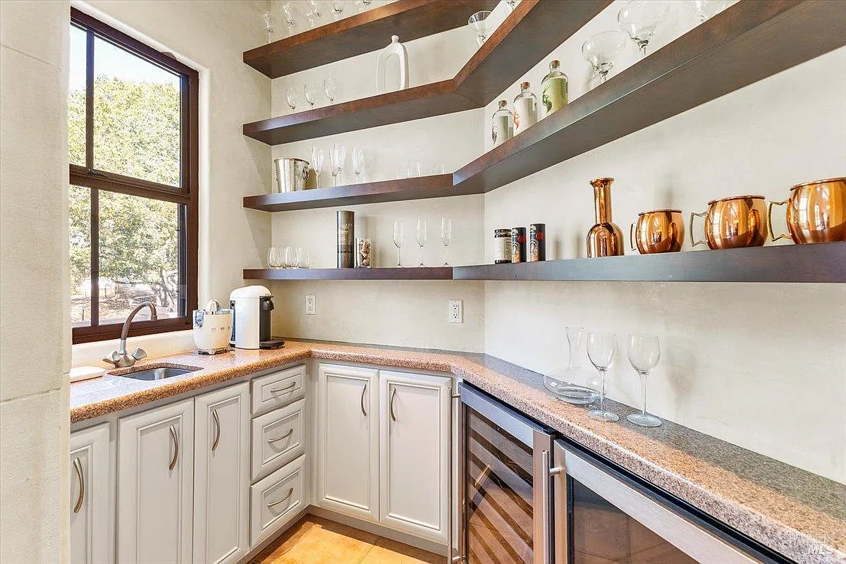 913 Turnberry Court - Photo 8