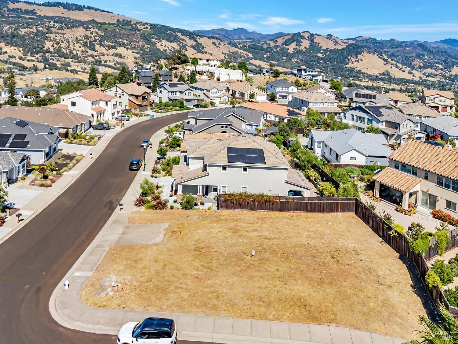 3987 Millbrook Drive - Photo 11