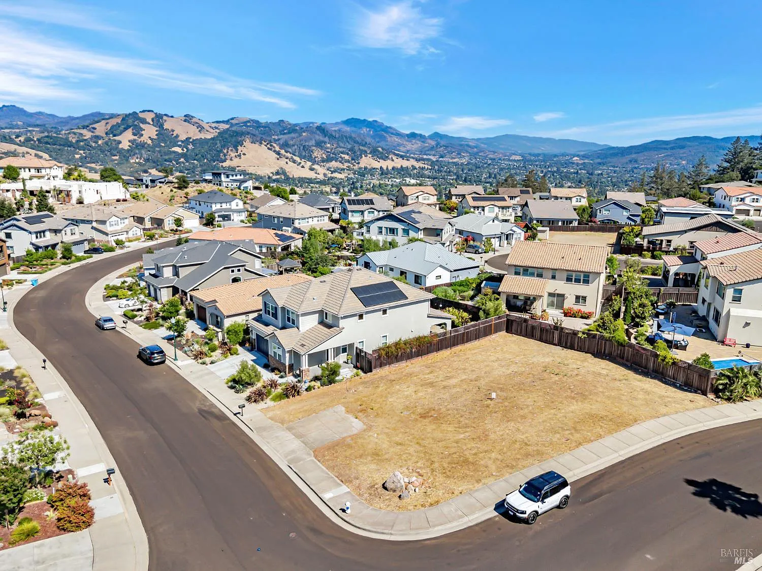 3987 Millbrook Drive - Photo 9