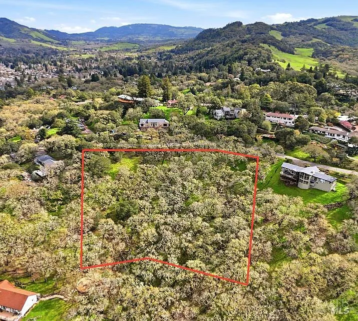 3494 Holland Drive - Photo 2