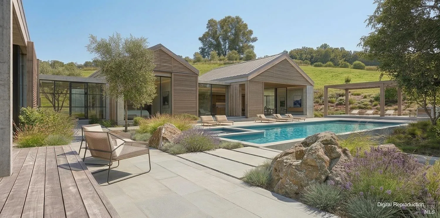 2700 Herzog Drive - 4bd/6ba, 5,485 sqft - in Petaluma, CA