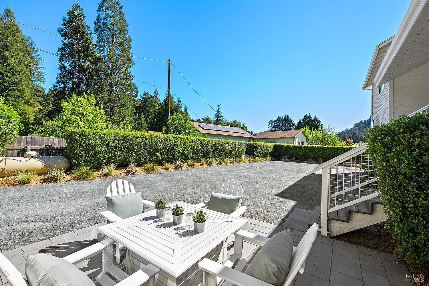 16530 Laughlin Road - Photo 10