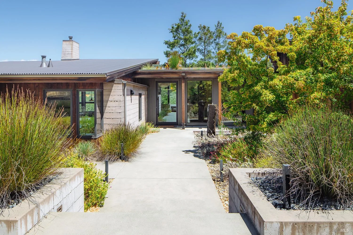4125 Wallace Road - Photo 4