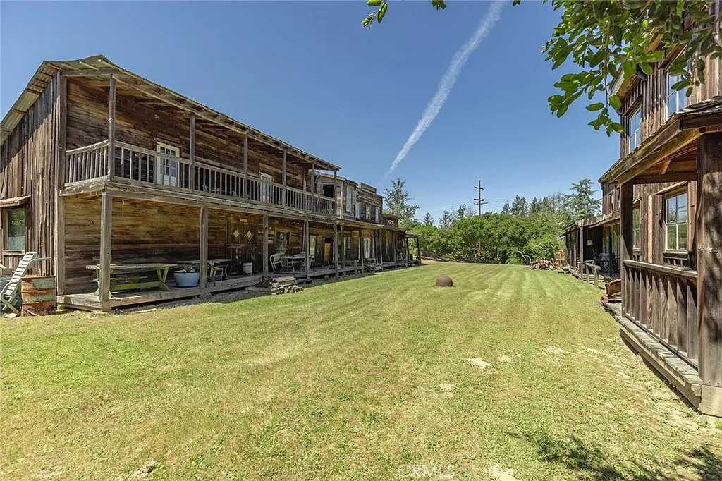 12760 Green Valley Road - Photo 10