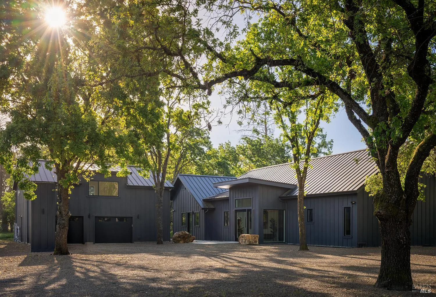 247 Fisher Lane - 5bd/8ba, 6,008 sqft - in Sonoma, CA