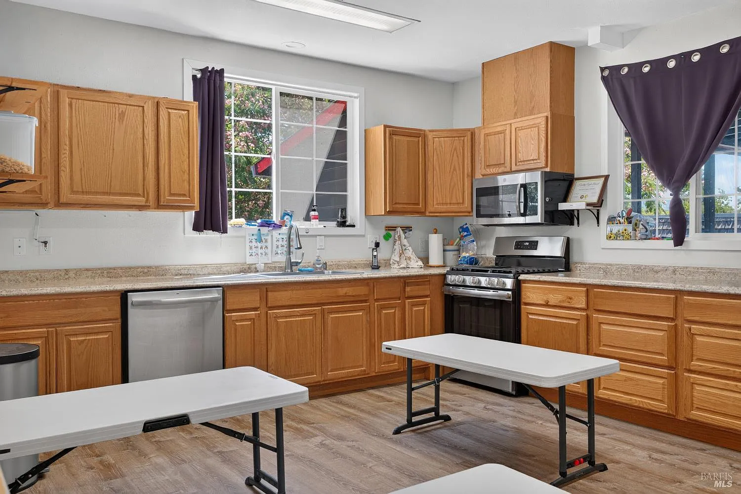 530 N Cloverdale Boulevard - Photo 5