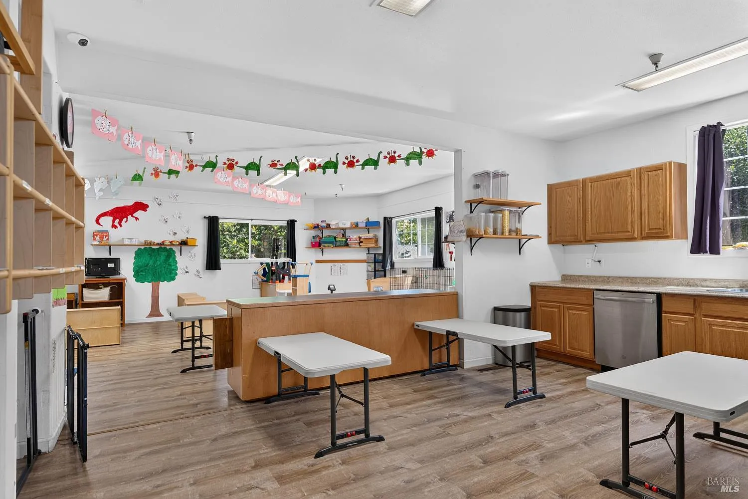 530 N Cloverdale Boulevard - Photo 7
