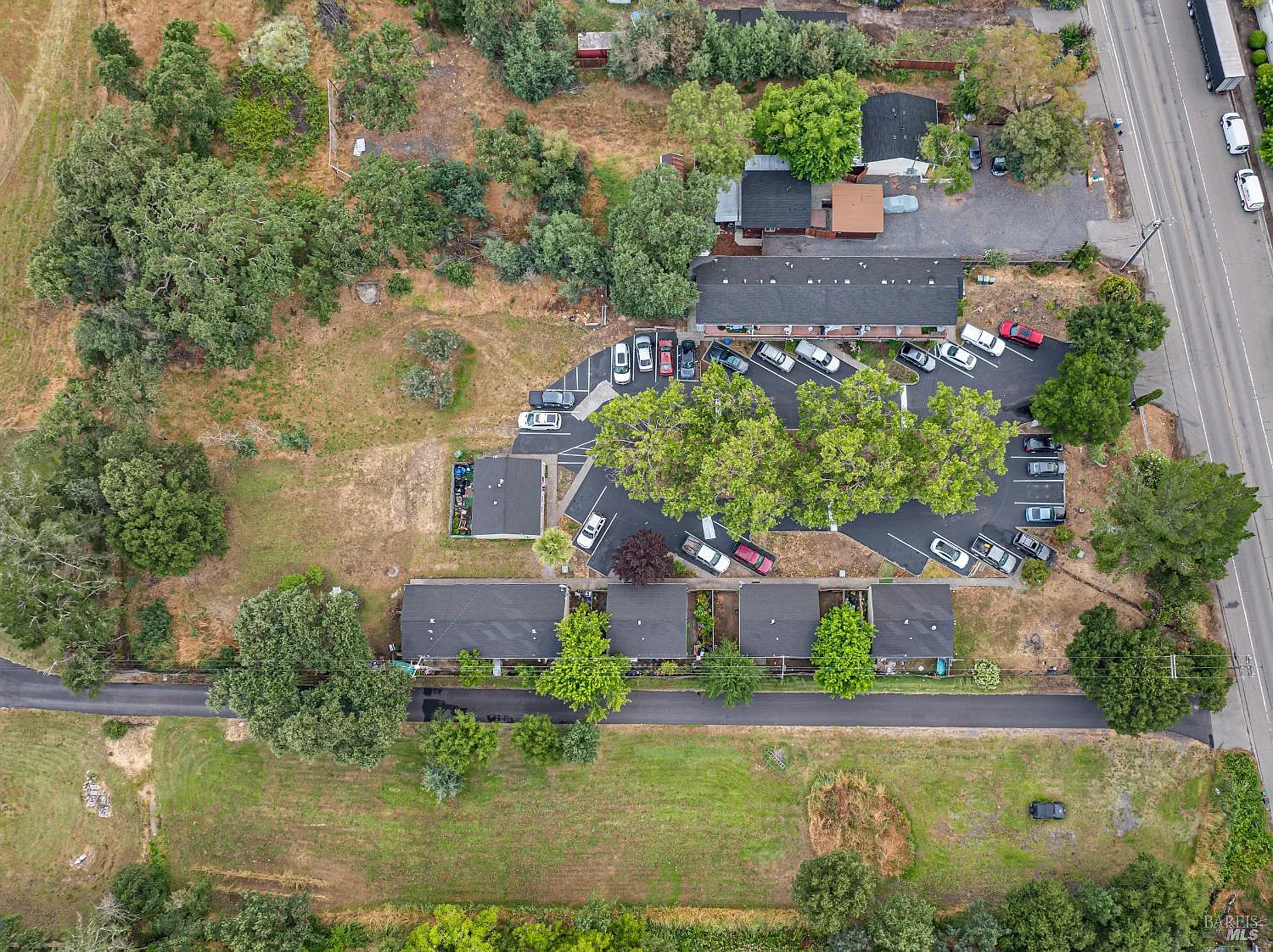 10117 - 10125 Old Redwood Highway - Photo 2